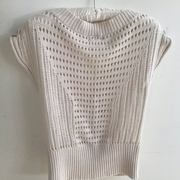 💥💥Mudd Women’s med. Cotton sweater. V neck button down, white cap sleeves. - Picture 6 of 6